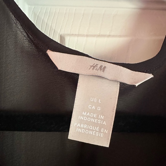 H&M Black Dress with Tie Belt size L - Picture 2 of 4